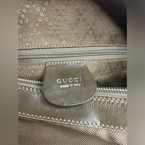 SOLD - GUCCI bamboo nylon shoulder bag - Picture 8 of 9